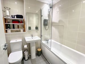 Photo 16- click for photo gallery